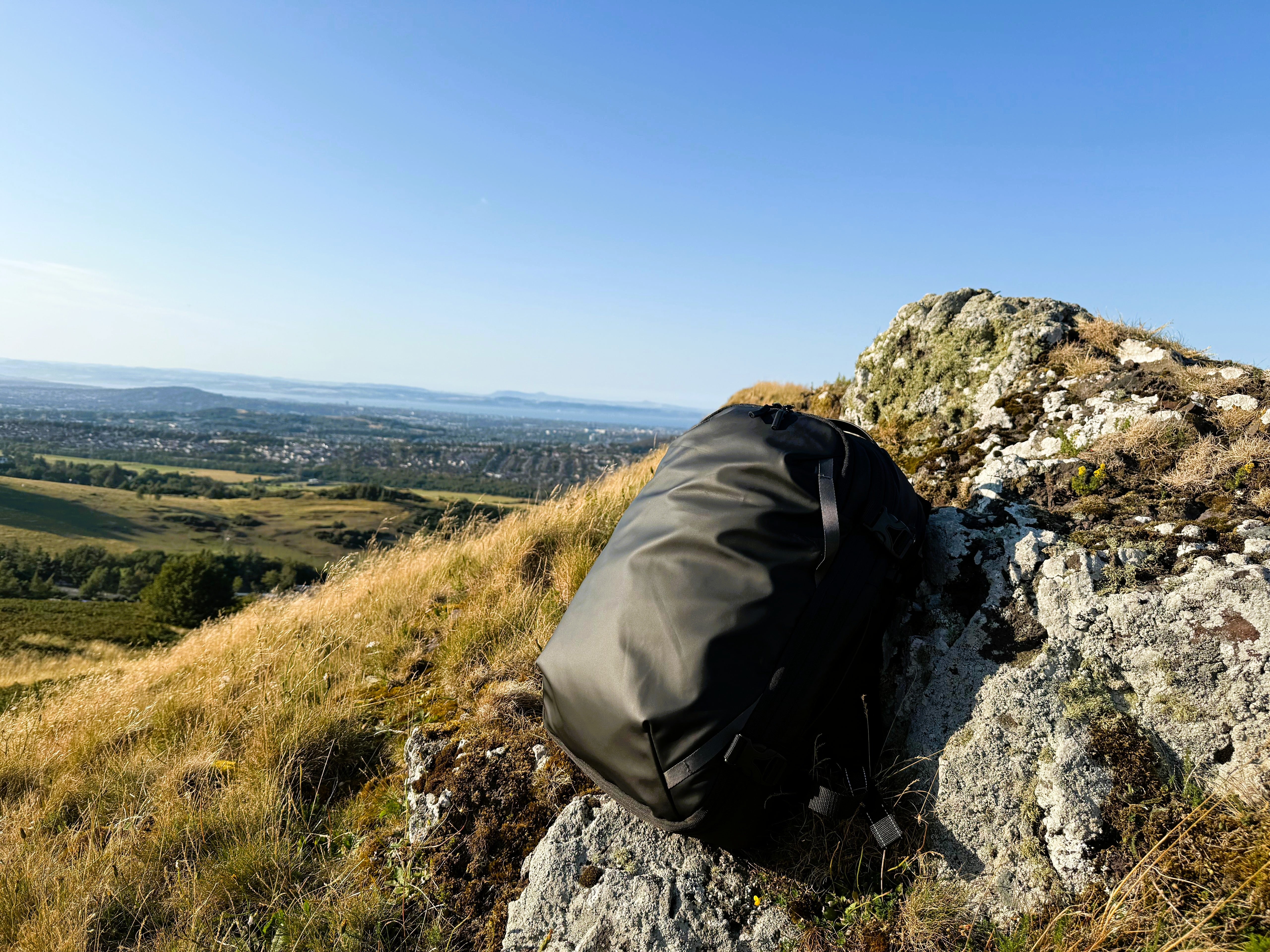 Airio Vacuum Backpack MAMUSHY